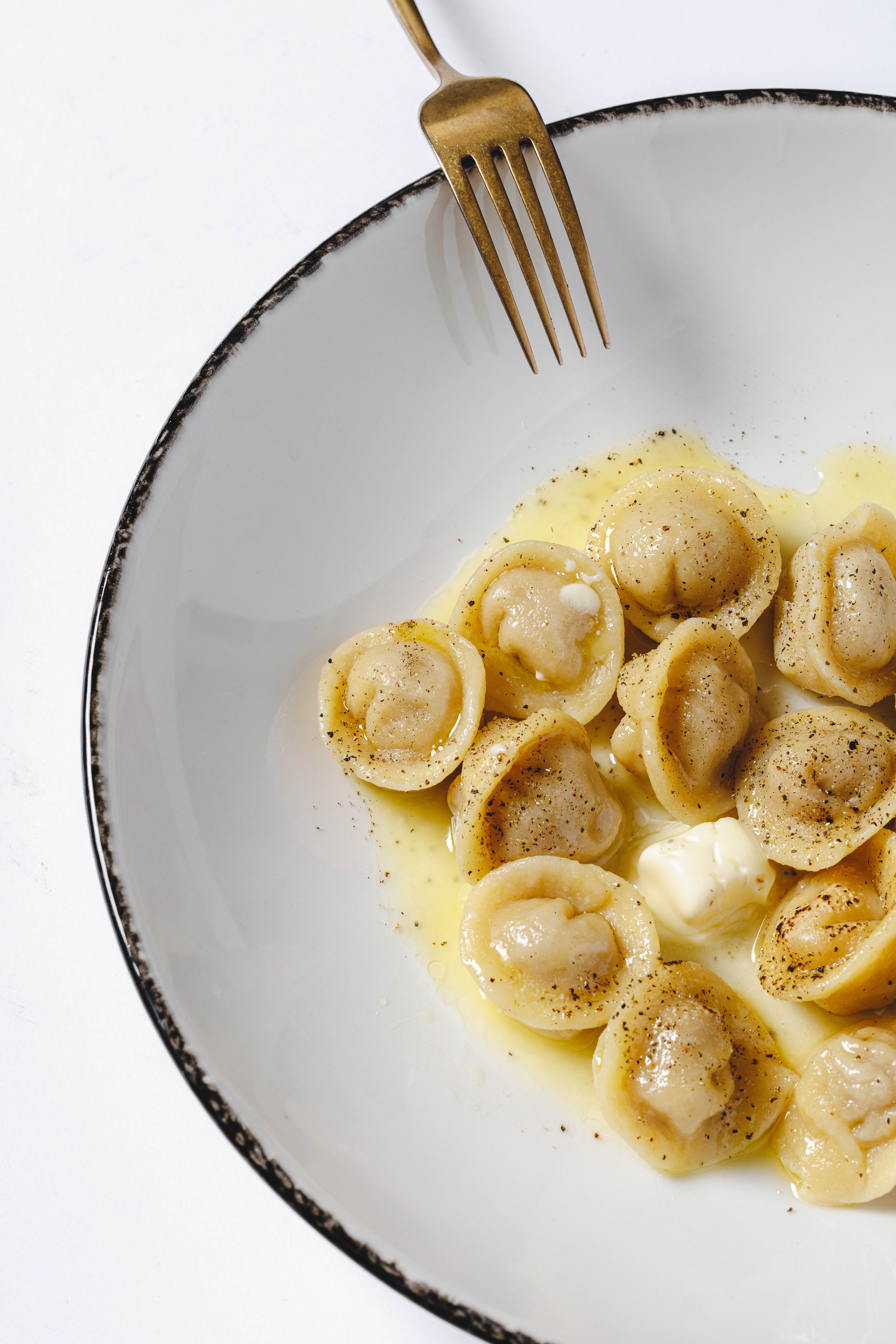 Пельмені з телятиною та свининою